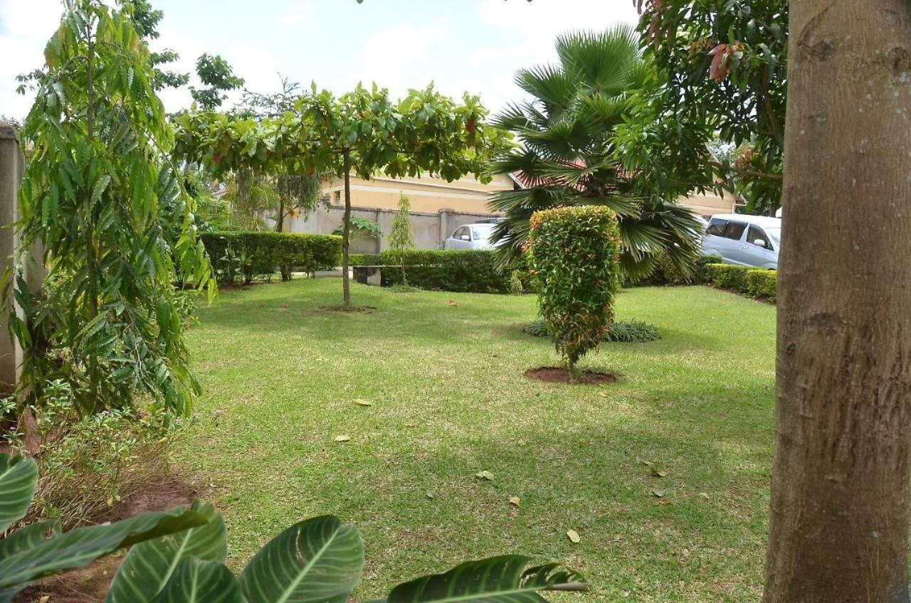 Merian Gardens And Guest House Mukono Town Εξωτερικό φωτογραφία